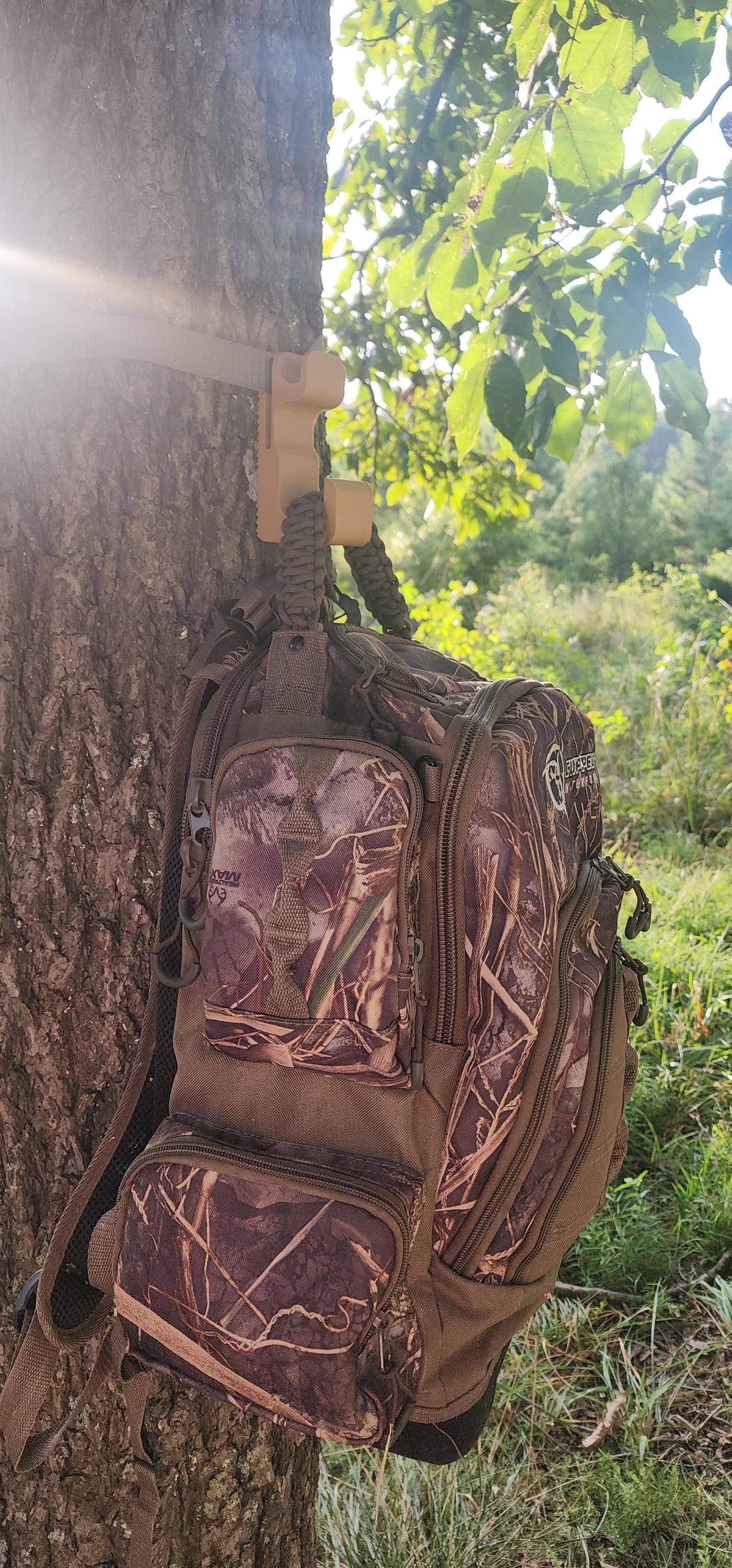 Get Ducked Waterfowl - Wholesale Sportieve accessoires - Trail & Timber™ BarkBite Gear Hook — Aanhanghaak voor rugzakken & uitrusting6