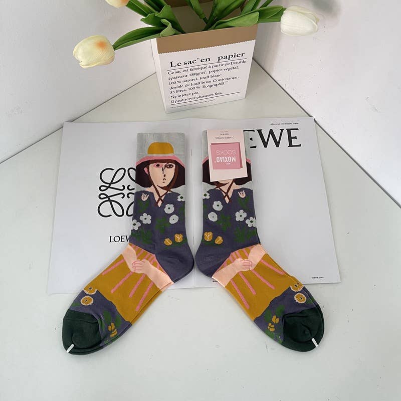 Tourtiwi - Wholesale Socks - Unisex - Retro Art Abstract Print Mid-Calf Socks4