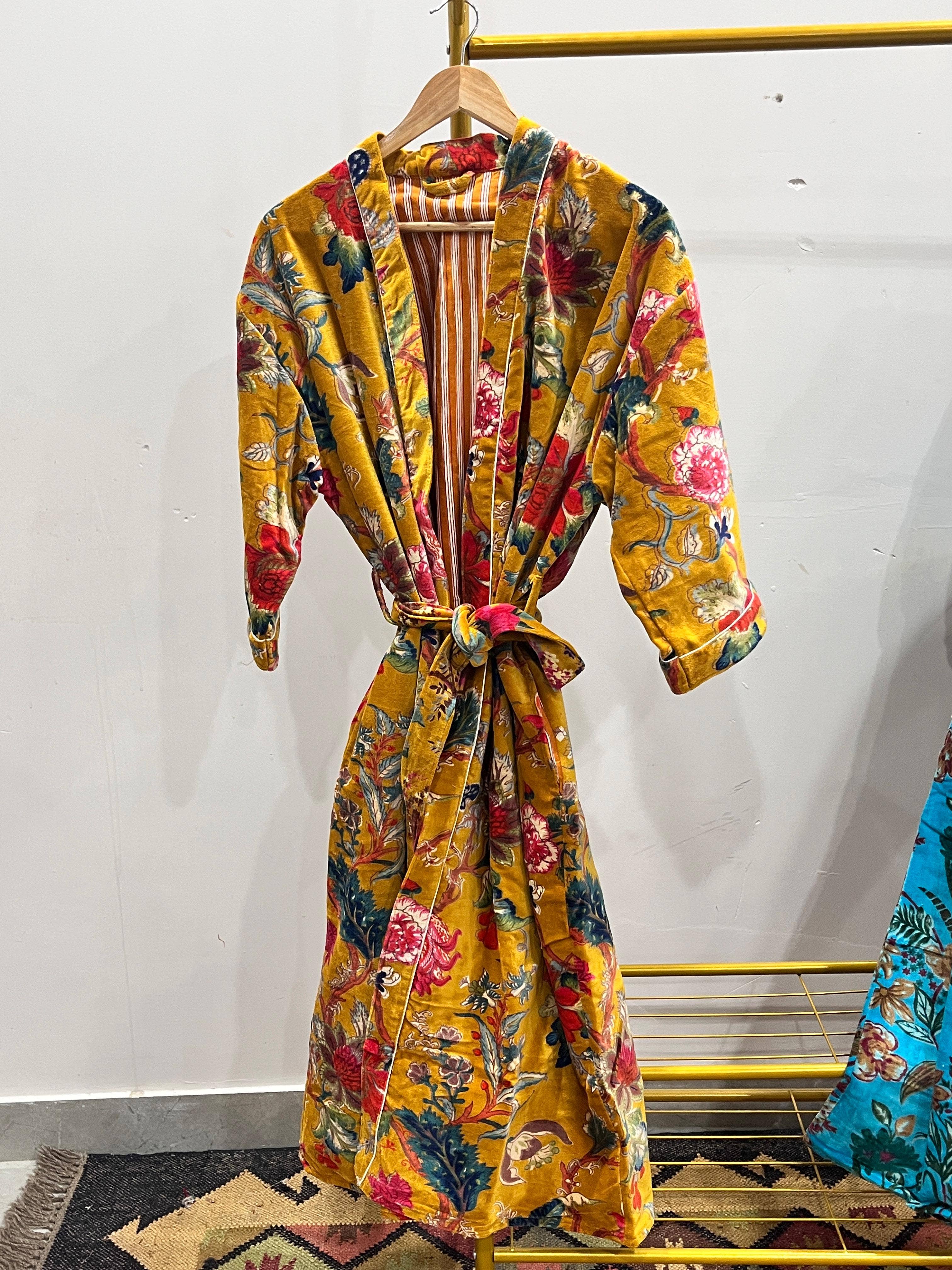 Homesoul - Wholesale Robe - Women's - Velvet Kimono Dressing Gowns- Set of 10 6