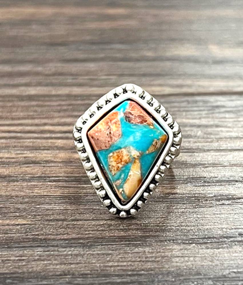ISAC Trading Inc - Vente Bague de cocktail/de cérémonie - 750481, Bague réglable en laiton avec pierre précieuse Arrowhead0