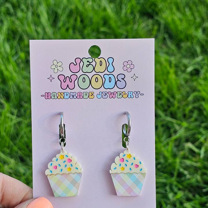 Orecchini Cupcake Festa Pastello - Compatibili con Misuratore per la vendita all'ingrosso da parte di Jedi Woods LLC