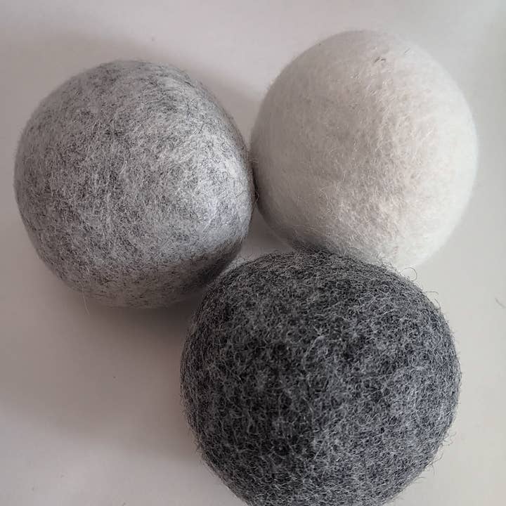 Dryer Balls for wholesale by Earthly Change