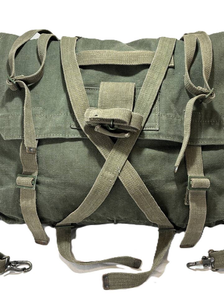 P58 Mk.1 Backpack Green British Cold War Era for wholesale by camoLOTS