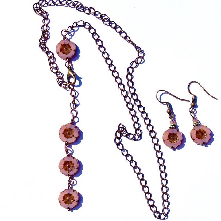 Casa Kira - Wholesale Dangle Earrings - Desert Flower Earring, Pink7