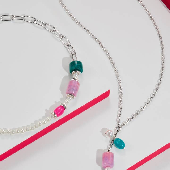 Colorful resin tie necklace for wholesale by Morana