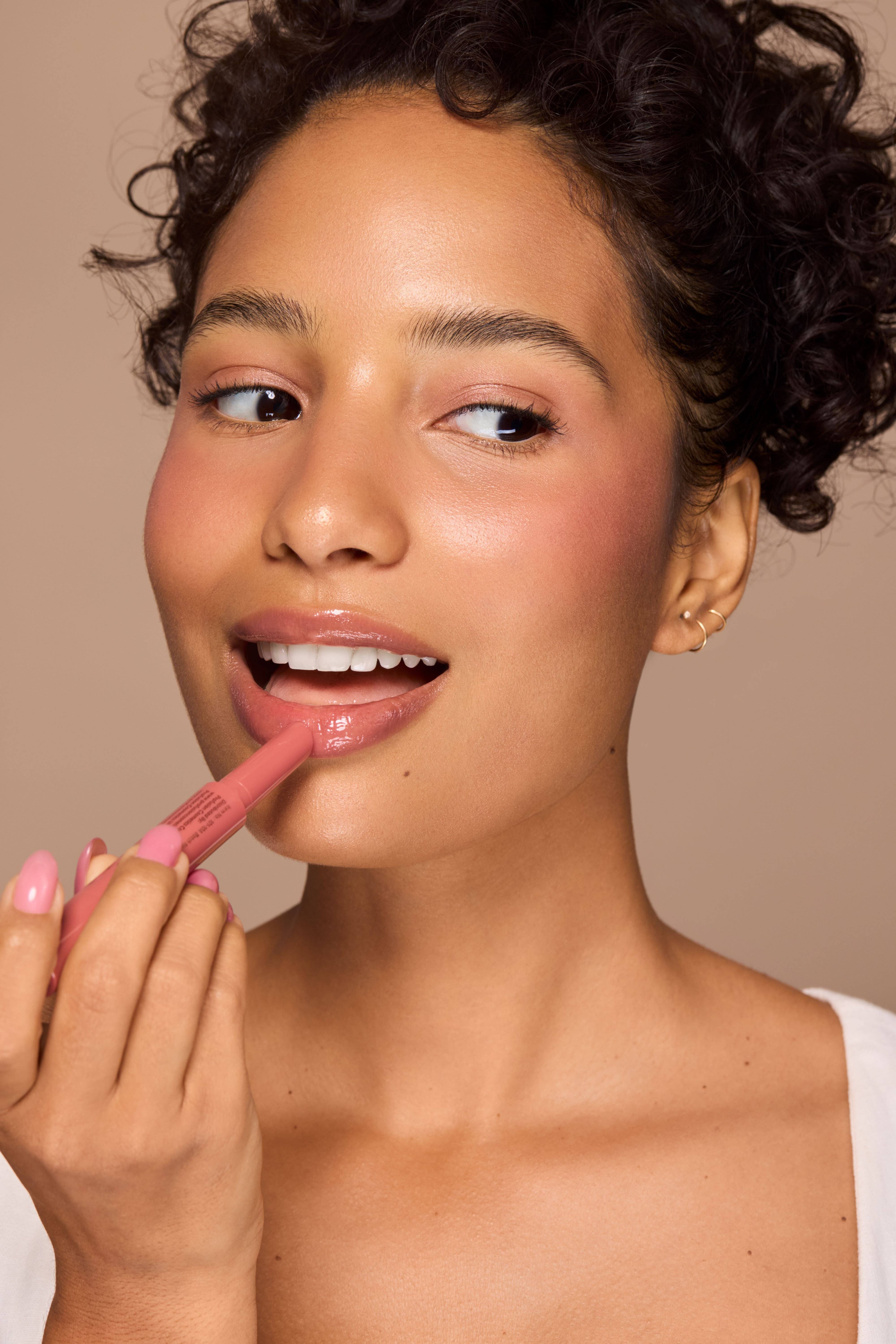 VIAI Beauty - Wholesale Lip Plumper - PROFUSION Dreamy Lip Plump4