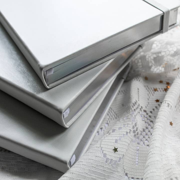 Parchment and Quill - Wholesale Journal/diary - Daisy Journal (Bullet, Lined or Blank)1