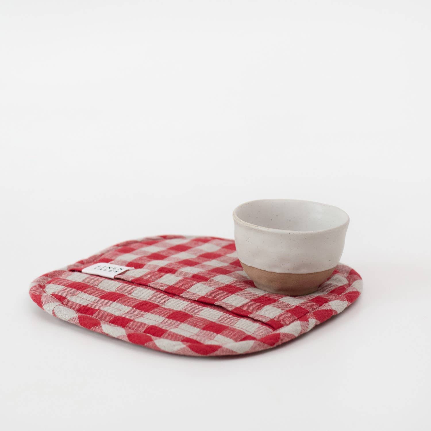 Linen Tales (We cover U.S. import duties) - Wholesale Oven Mitt/Pot Holder - Red Gingham Linen Potholder2