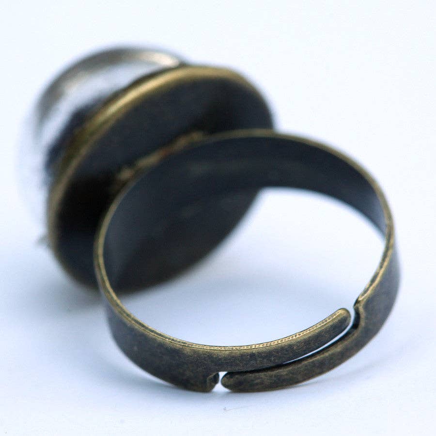 Amy Pfaffman Jewelry - Vente Bague de cocktail/de cérémonie - Bague en dôme de verre avec des vermicelles de gâteau6