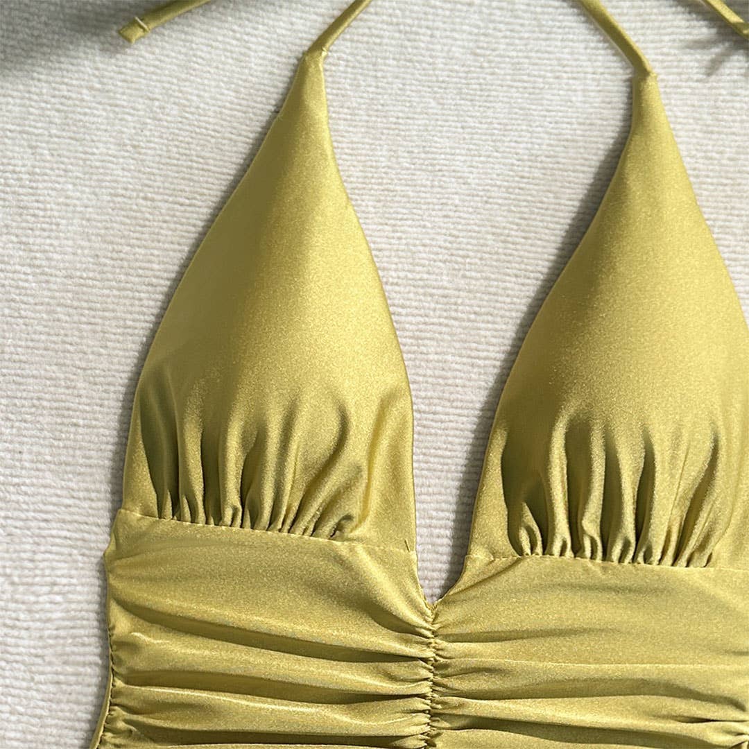 UNISHE - Wholesale One Piece Swimsuit - Women's - Sexy Deep V Neck Halter One-Piece Swimsuit ZK27568