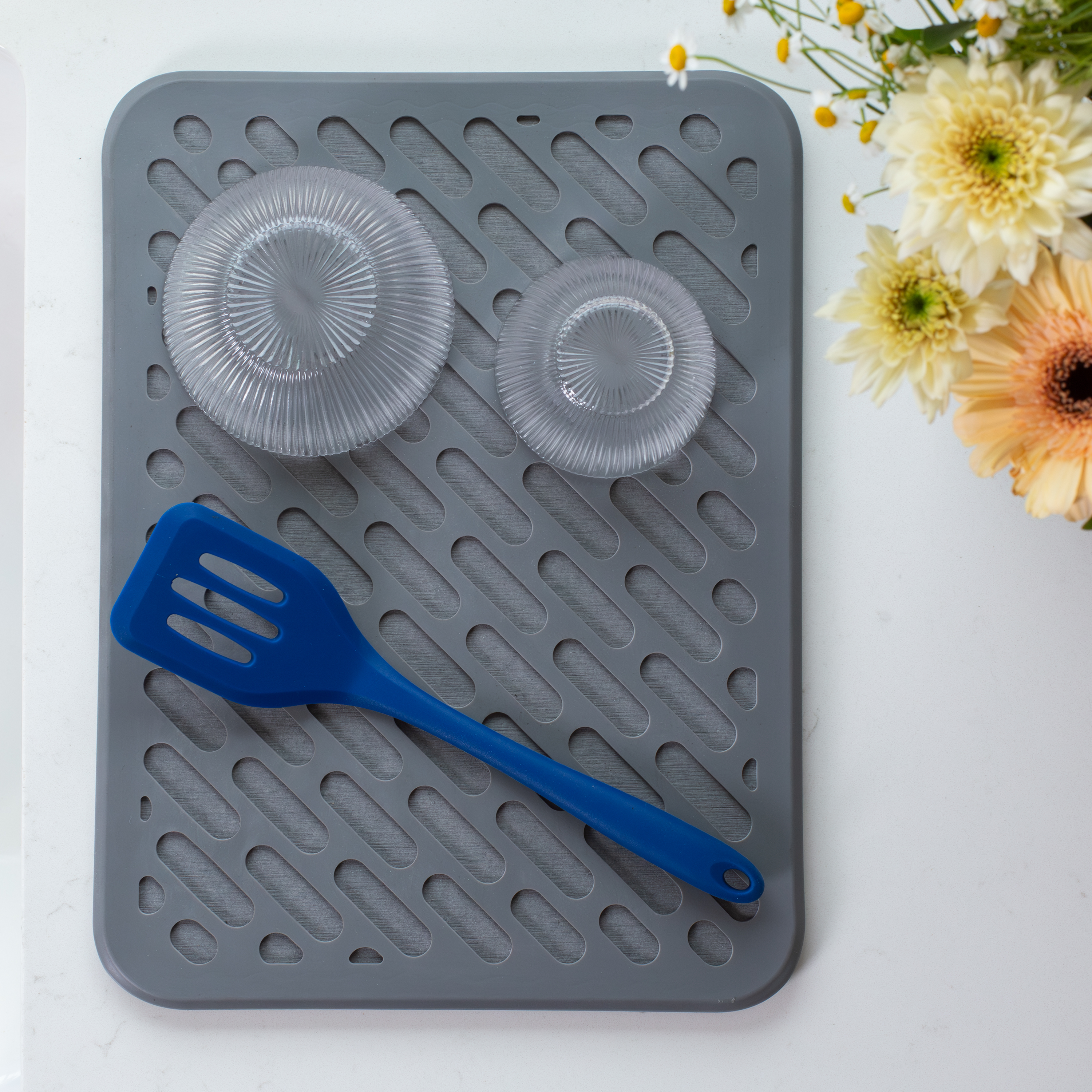 Better Houseware Corp. - Wholesale Dish Drying Mat/Rack - The Magic Dishmat: Stone & Silicone Quick Dry Mat7