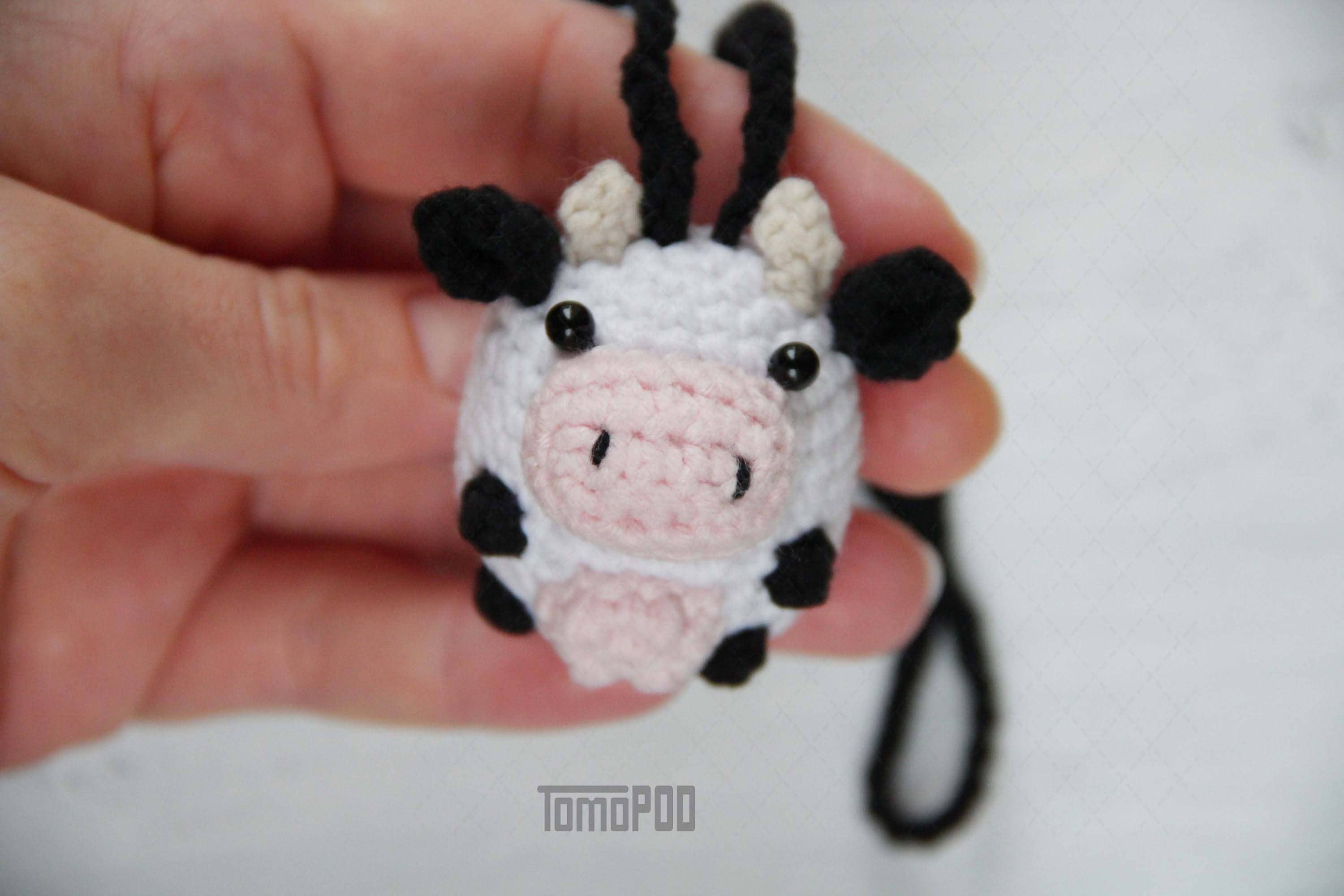 TOMOPOD LLC - Wholesale Car Decorative Charm - Unisex - Crochet Cow Car Mirror Hanging Accessories, New Car Gift3