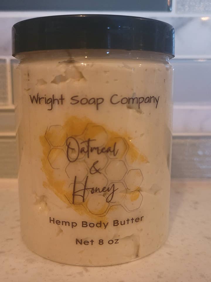 Havregryn og honning pisket kropssmør for engroshandel hos Wright Soap Company