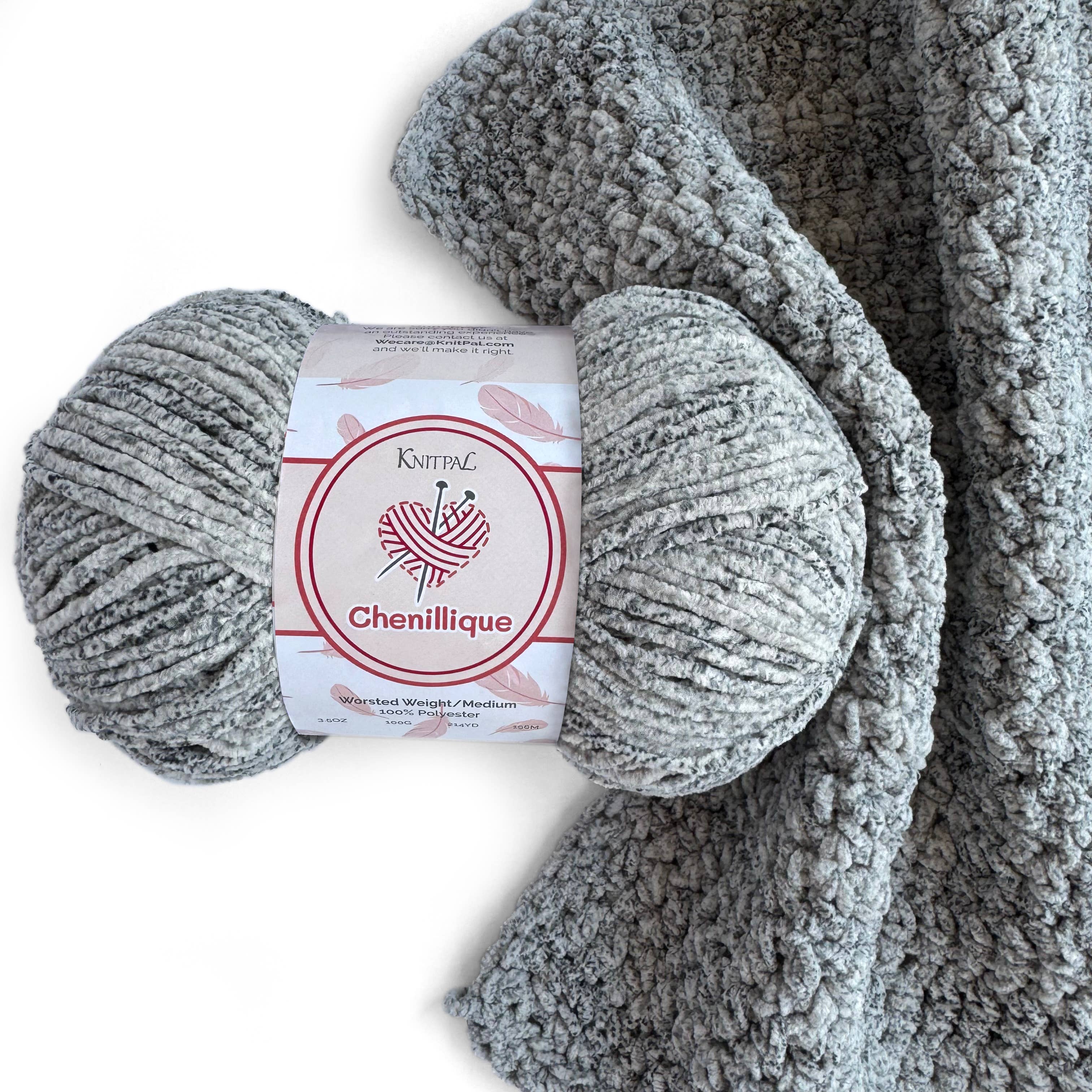 KnitPal - Wholesale Yarn - Chenillique Velvet Chenille Crochet Yarn - Worsted Weight 424