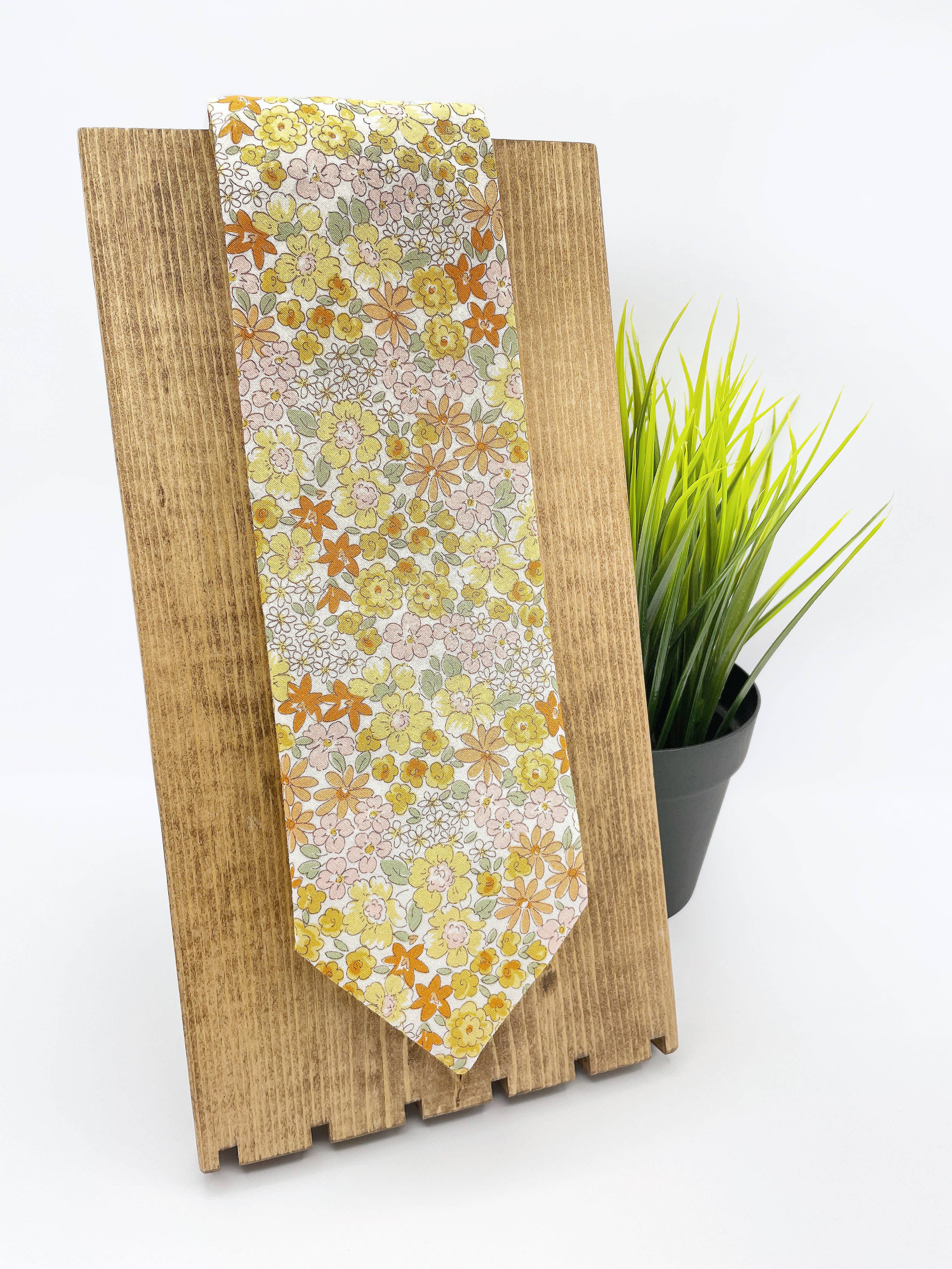 ELSE - Wholesale Necktie - Men's - Yellow Floral Neckties For Men, Father's Day Gifts For Him1