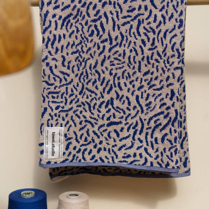 towel.studio - Wholesale Beach Towel - Worm Beach Towel | Electric Blue1