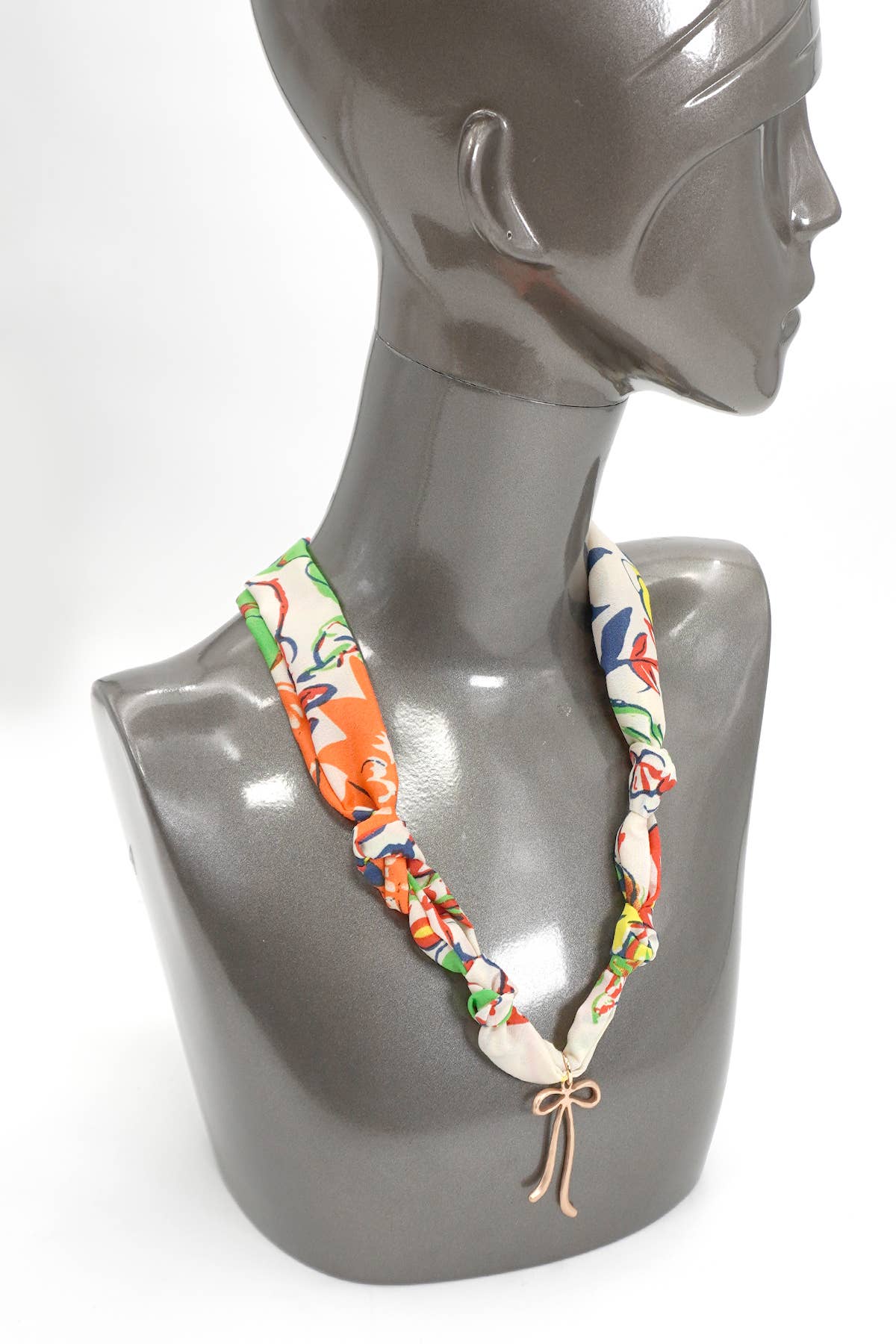 JOSSLYN by wall to wall - Vente Écharpe – femme - COLLIER CHARME ÉCHARPE FAIT MAIN | 80N9179027