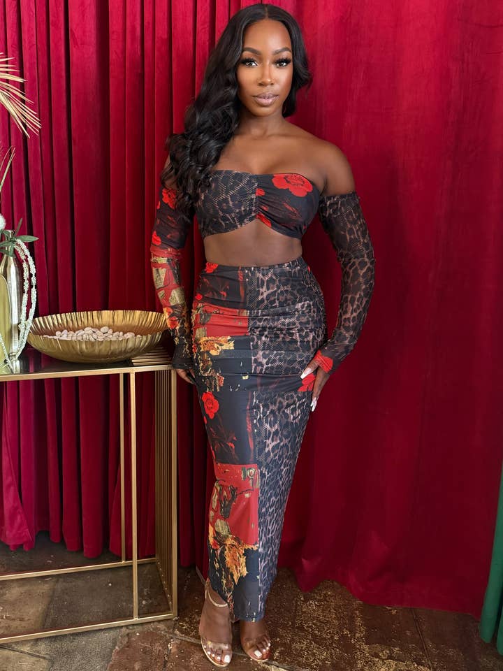 Midnight Rose Mesh Set for wholesale by Endless Moon