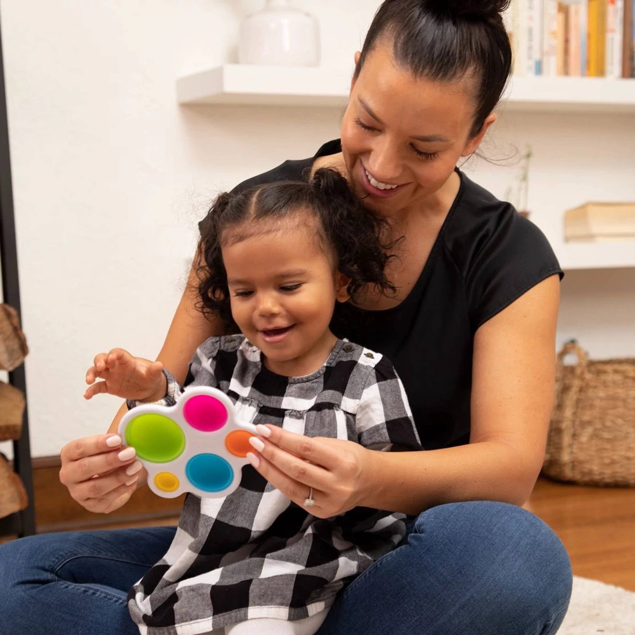 Fat Brain Toy Co. - Vente Balle d'éveil sensoriel – bébé - fossette8