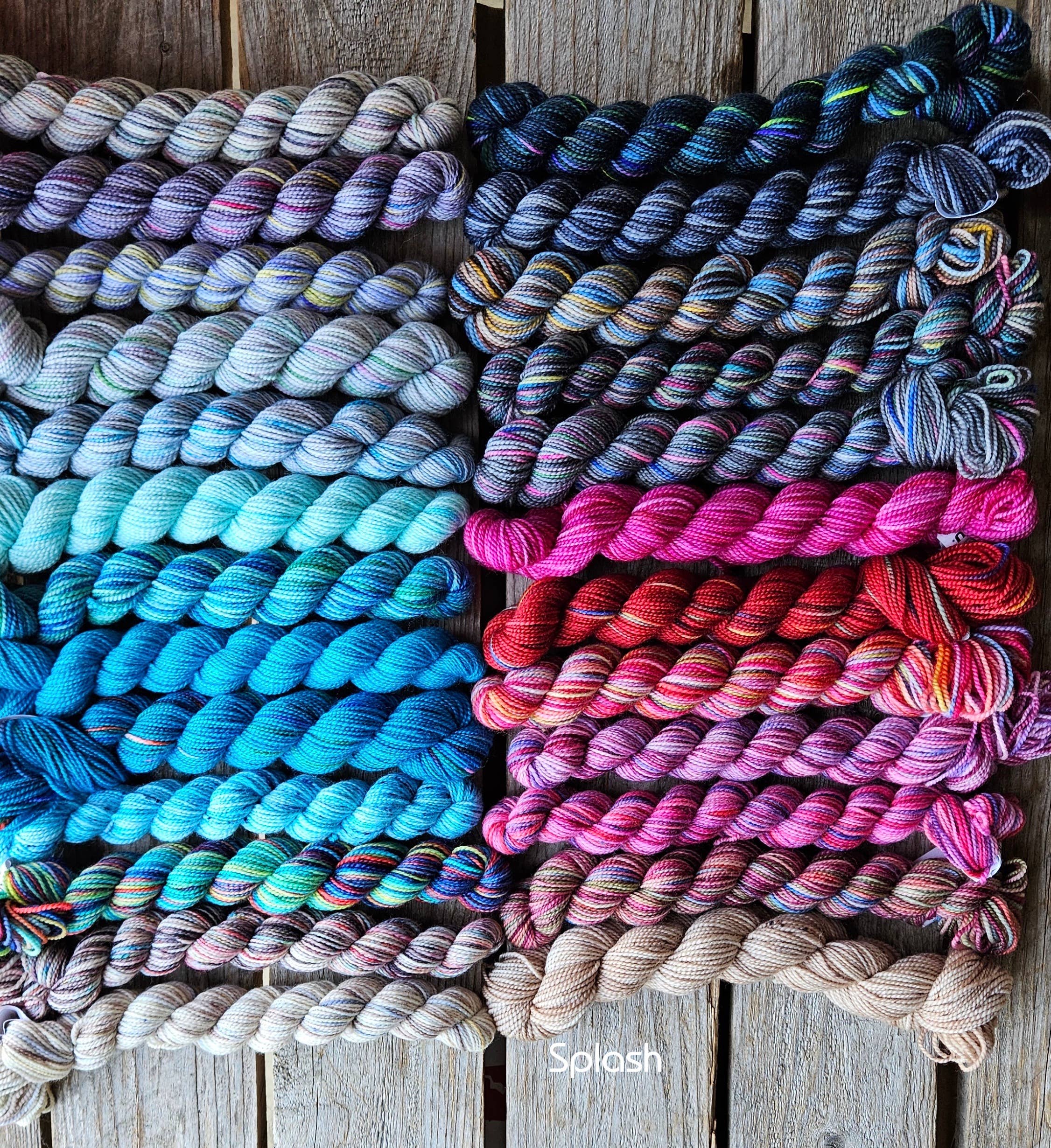 Koigu Wool Designs - Wholesale Yarn - Festive 25 day KPPPM Pencil pack30