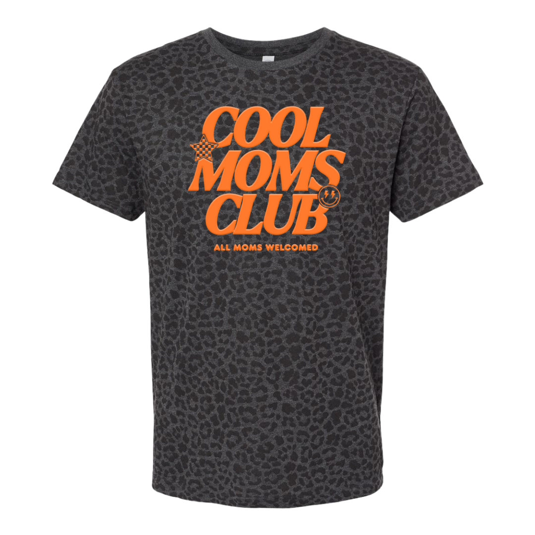United Monograms - Wholesale Screen Printed T-Shirt - Women's - PUFF 'All Mom's Welcome' Realtree Camo/Leopard T-Shirt3