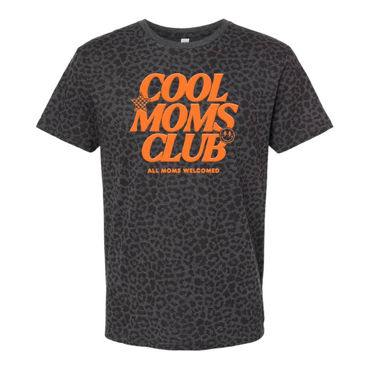 United Monograms - Wholesale Screen Printed T-Shirt - Women's - PUFF 'All Mom's Welcome' Realtree Camo/Leopard T-Shirt3
