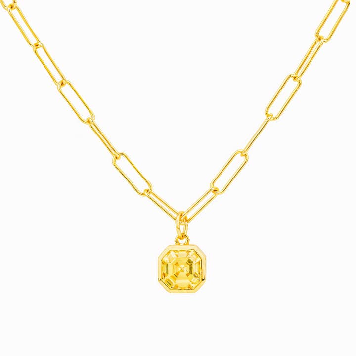 Bella Paperclip ketting 18kt goud vermeil met Asscher geslepen CZ bedelhanger voor wholesale door GEMSA LONDON