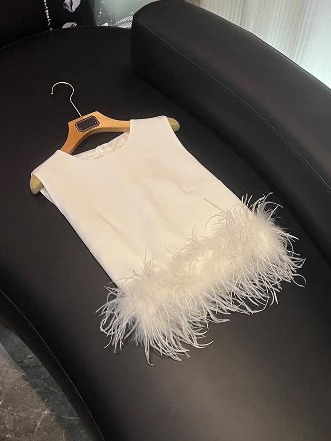 Sanyao Fashion - Wholesale Outerwear Vest - Women's - SY411 White Ostrich Feather Trim Round Neck Sleeveless Top8