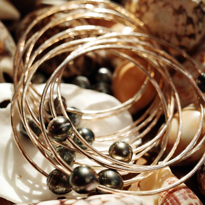 A Grade Tahitian Pearl Bangle Bracelet 8.5-9.5mm Pearl for wholesale by Flotsam & Co. Hawaii