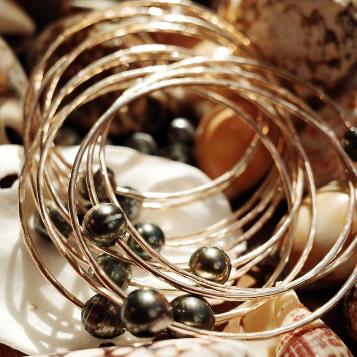 A Grade Tahitian Pearl Bangle Bracelet 8.5-9.5mm Pearl for wholesale by Flotsam & Co. Hawaii