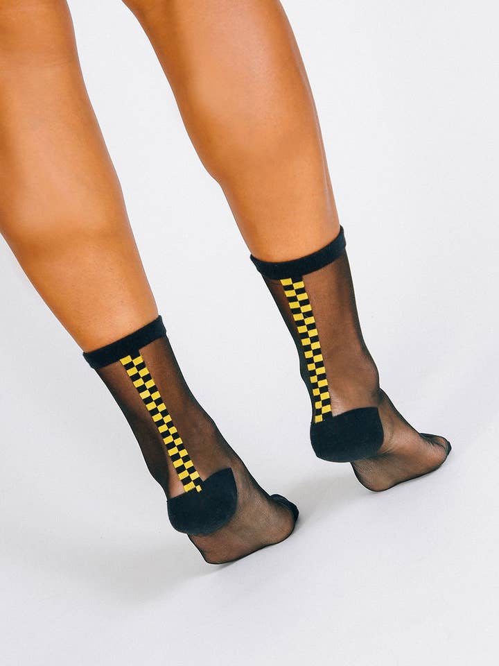 Tailored Union – wholesale Socks – Women's – Chic Sheer Ankle Sock
