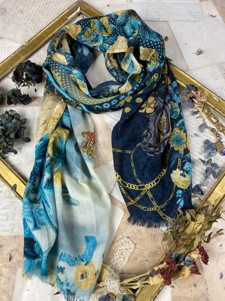 Large cashmere scarf CHARM for wholesale by BROKANTE