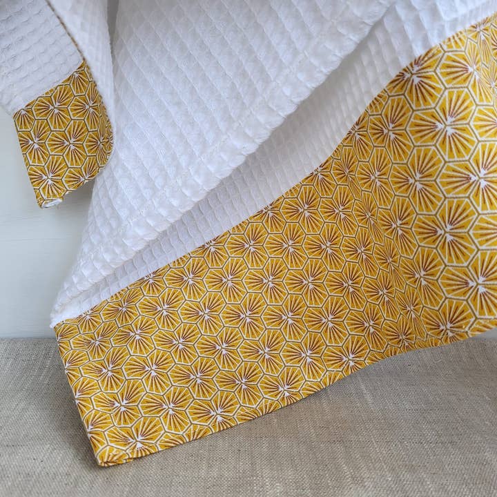 NS par Nathalie SEVE - Wholesale Tea Towel - Honeycomb Kitchen Towels, “Riad” Print3