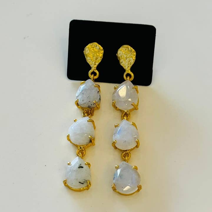 Monica Statement-örhängen för wholesale av Gemajesty Jewellery