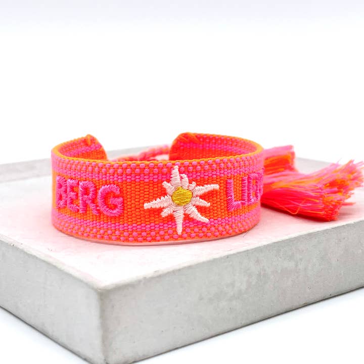 Parsley & Pepper - Wholesale Woven/Braided Bracelet - MOUNTAIN LOVE with Edelweiss Statement Bracelet woven, embroidered0