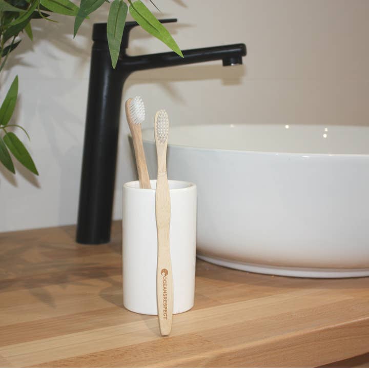 Oceansrespect 🌊🌍🌱 - Wholesale Toothbrush - Bamboo toothbrush - Adult - Soft (Old packaging)3