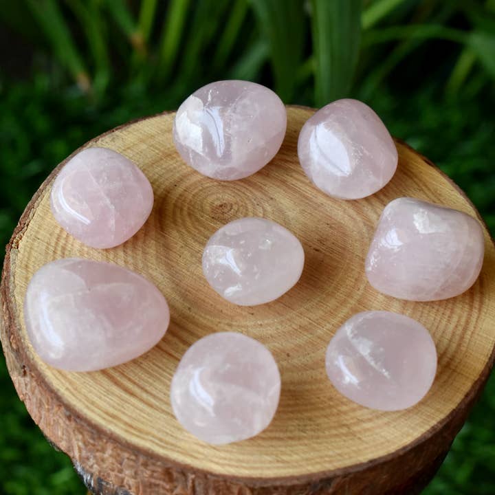 AK Healing Crystals – Engroshandel Spirituelle sten og krystaller – 1 Pc Rose Quartz Poleret Tumbled Stone, Helbredende Ædelsten