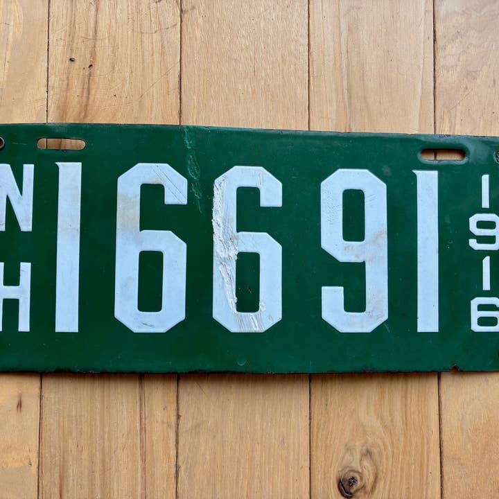 1916 New Hampshire License Plate - Touch Up On 6 for wholesale by RusticPlates