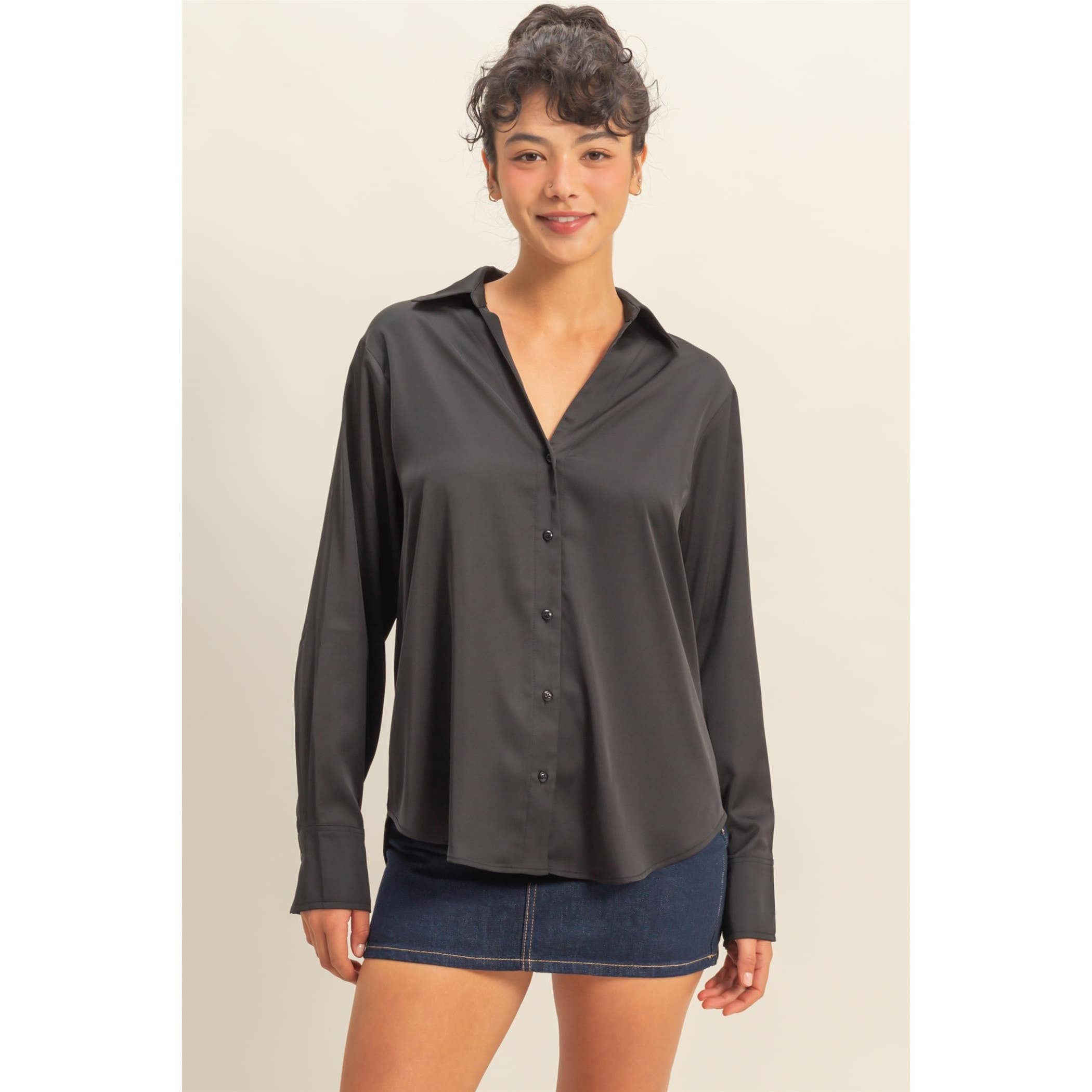 Double Zero - Wholesale Blouse - Women's - Button-Up Satin Shirt With Collared Neckline10