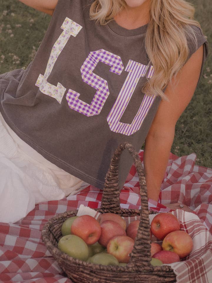 LivyLu - Wholesale Tank Top - Women's - LSU Louisiana State Tigers Quilted Puff Ink Smoke Tank 4