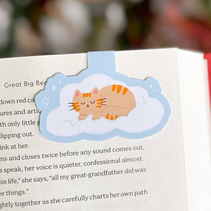 Magnetic Bookmark - Cat Sleeping on a Cloud for wholesale by Chat Papier