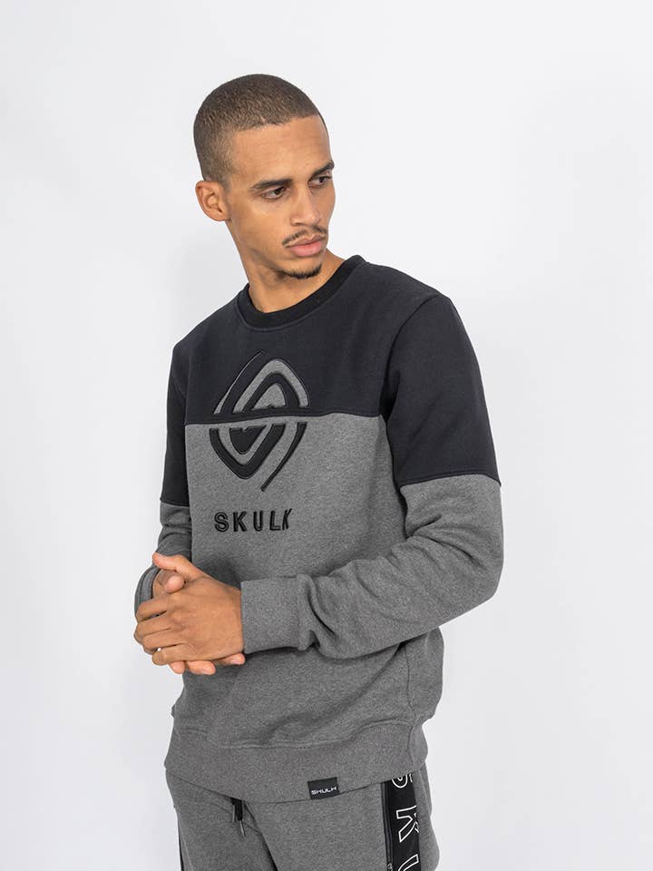 Sweat Sophia Black for wholesale by StockNow Unipessoal