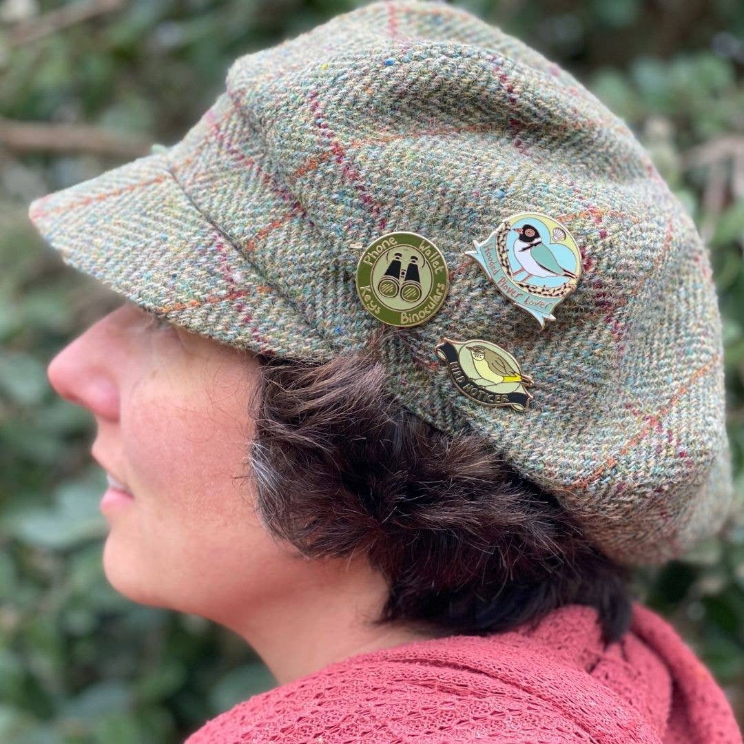 Bridget Farmer Printmaker - Wholesale Lapel pin/button - Bird Noticer - Enamel Pin5