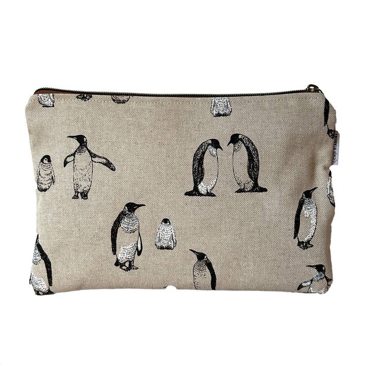 PENGUIN TOILETRY BAG for wholesale by LICHIS BLANCOS