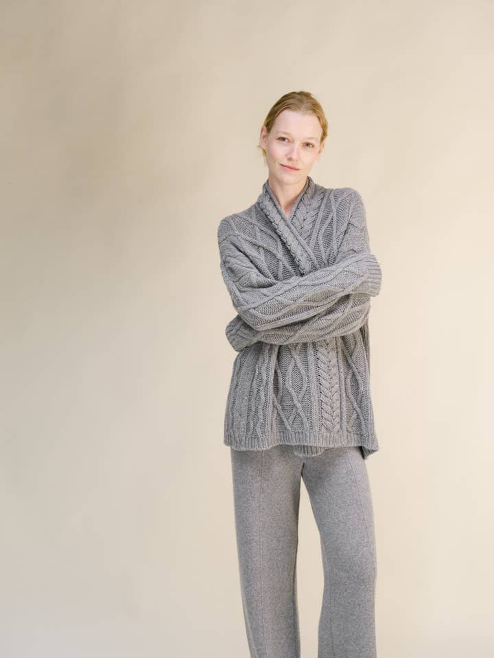 Cardigan Aran en mélange de cachemire pour la vente par Lèmme
