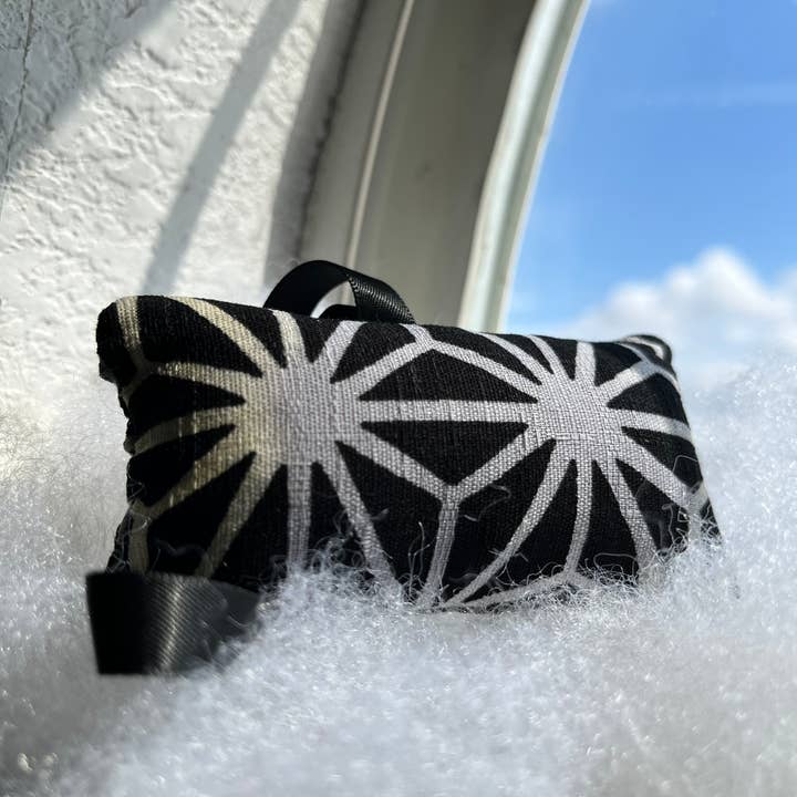 ˌhipnəˈɡäjik by Desiree Raydeen - Wholesale Travel Pillow - Anxiety Sleep Dream Pillow