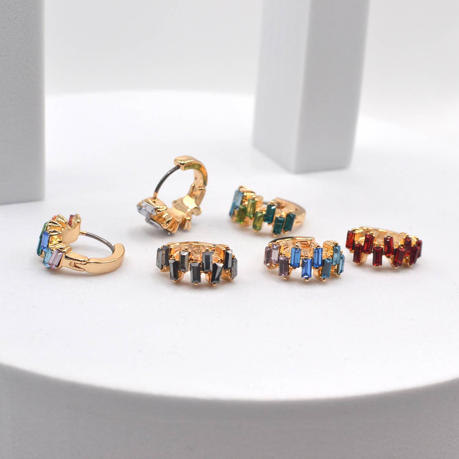 StarryNYC - Wholesale Huggie Earrings - Baguette Earring Small CZ Hoop Huggie Cartilage Earrings11