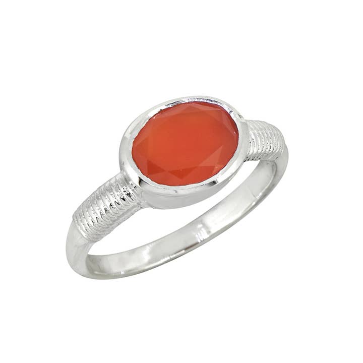 Tiramisu - Wholesale Single Stone/Solitaire Ring - 925 Sterling Silver Carnelian Gemstone Textured Ring