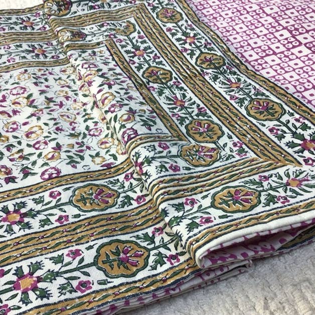 natural habitat - Wholesale Table Runner - Table Runner 60" Cornwall Plum/Green