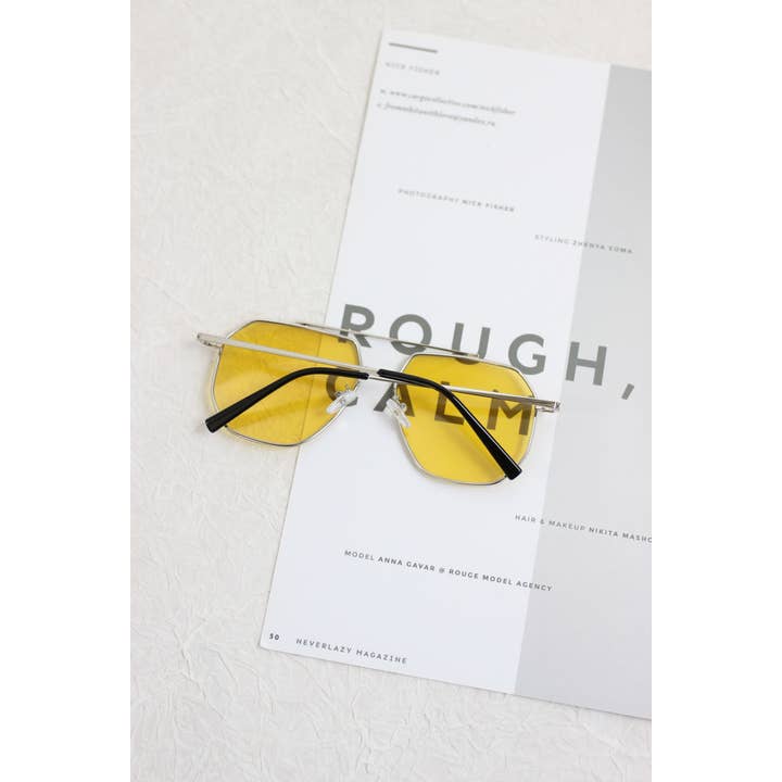 A2501TPS36919 - Photochromic Aviator Sunglasses with Yellow for wholesale on Faire2